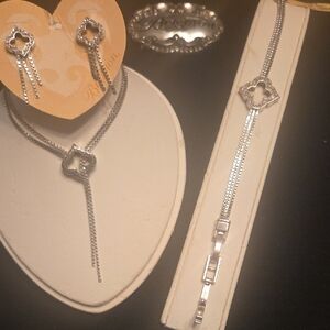Brighton Silver Clover Lariat Necklace with Matching Bracelet & Earrings